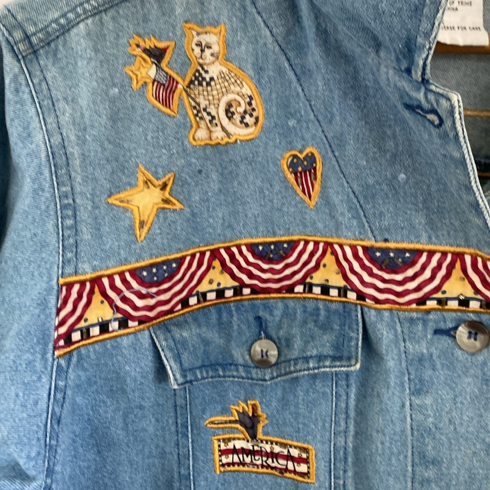 Quacker Factory Patriotic USA Denim Jean Jacket. Size XL - Picture 5 of 12